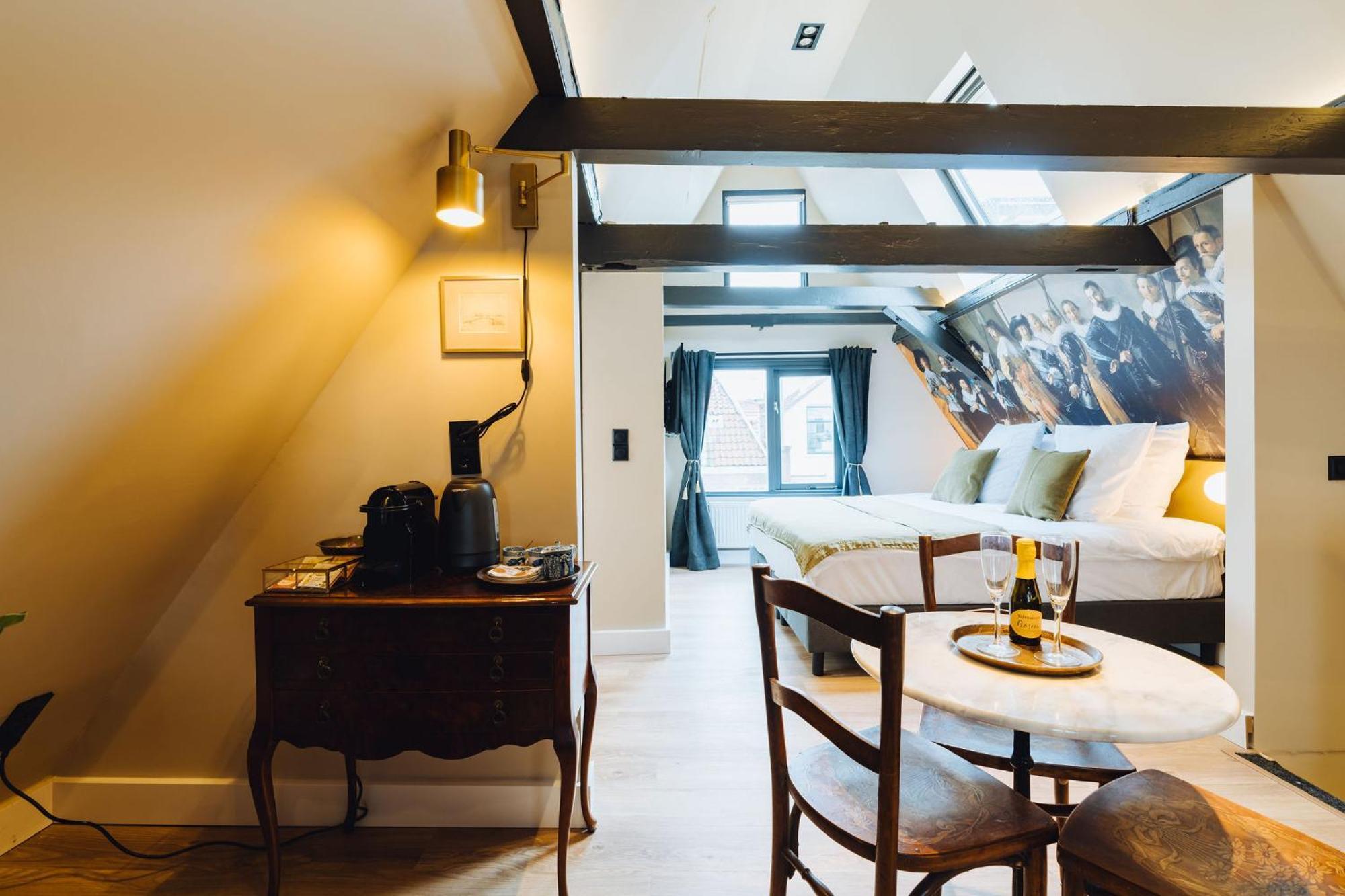 Hotel Lok Historics Luxury Art-Inspired Loft In Historic City Centre! Haarlem Esterno foto